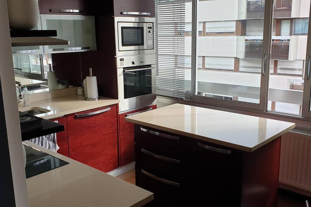 Appartement Lumineux De 90 M2 Situe En Centre Ville Анси Екстериор снимка